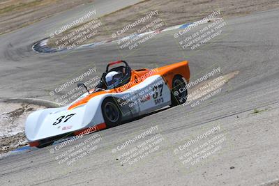 media/May-01-2022-CalClub SCCA (Sun) [[03a481c204]]/Group 3/Race (Offramp)/